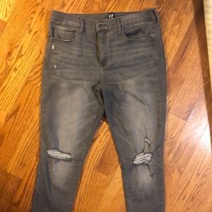 Barely worn gap favorite jegging size 12/31